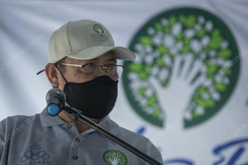 PROF DATUK DR MOHD EKHWAN TORIMAN