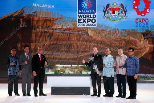 DATUK SERI FADILLAH YUSOF