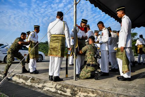 STIADAT PERTABALAN YANG DI-PERTUAN AGONG KE-17