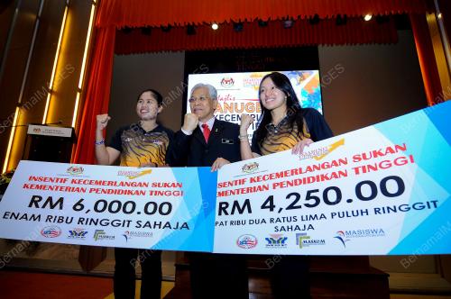 KL13_20102015_ANUGERAH