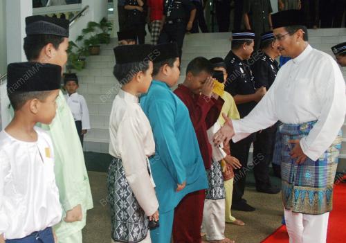 TUANKU MIZAN ZAINAL ABIDIN