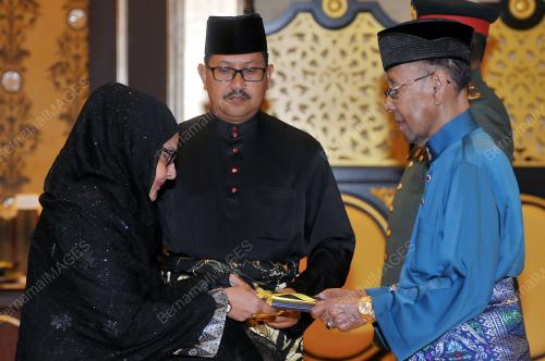 KL13_21032016_AGONG