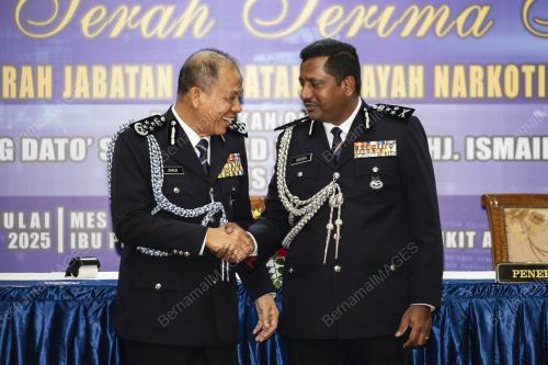 DATUK SERI MOHD KHALID ISMAIL