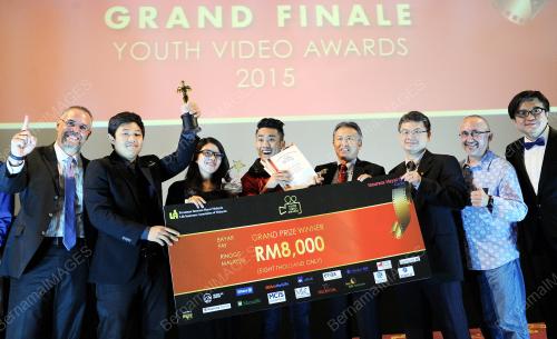 KL13_21092015_AWARD
