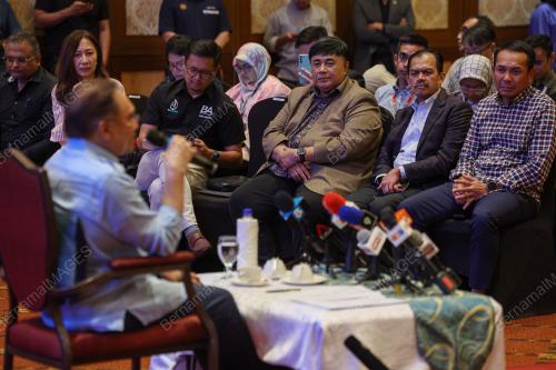 DATUK MOHAMAD FAUZI MD ISA