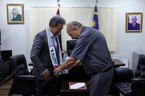 DATUK SERI WONG CHUN WAI