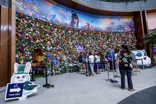 PAMERAN ALICE SAVES WONDERLAND