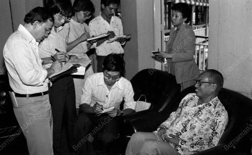 KL13_23012015_SIDANG_AKHBAR