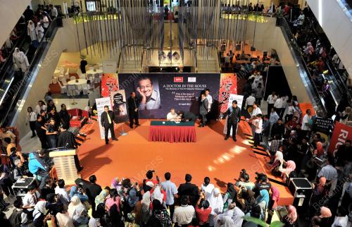 TUN MAHATHIR MOHAMAD