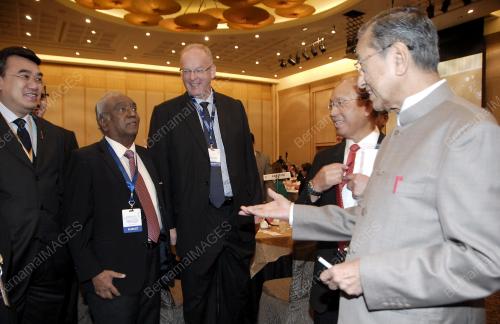 TUN DR MAHATHIR MOHAMAD