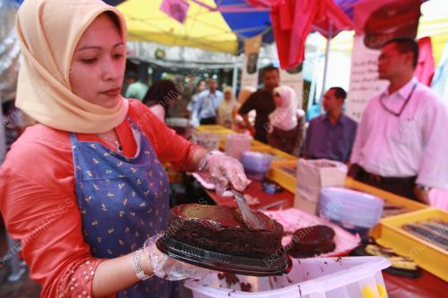 PERSIAPAN HARI RAYA