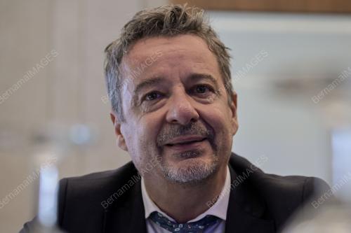 REGIS SAVIOZ