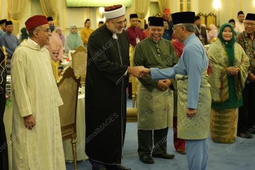 AL-SULTAN ABDULLAH RI'AYATUDDIN AL-MUSTAFA BILLAH SHAH