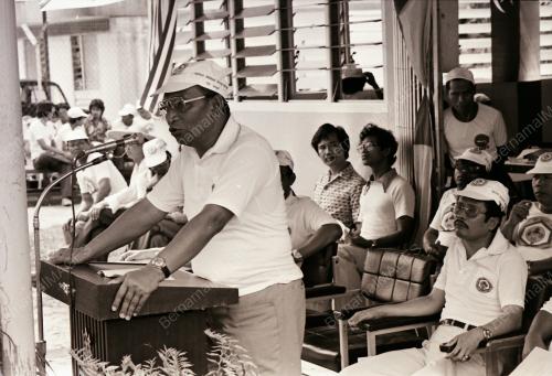 KL13_23111980_GOTONGROYONG