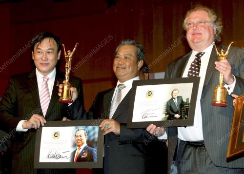 KL13_24012011_TPM_AWARDS