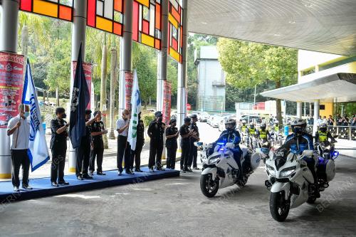 DATUK RAZARUDIN HUSAIN @ ABD RASID