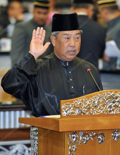 KL13_24062013_ANGKAT_SUMPAH