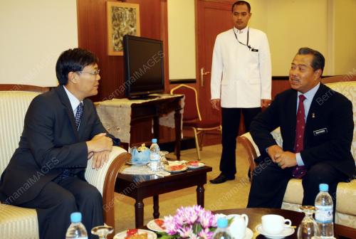 TAN SRI MUHYIDDIN YASSIN
