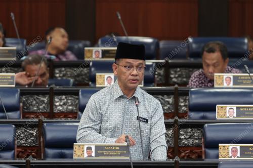 DATUK SETIA DR MOHD NA'IM MOKHTAR