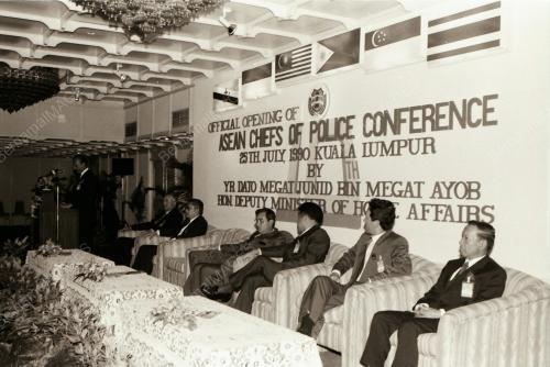 DATUK MEGAT JUNID MEGAT AYOB