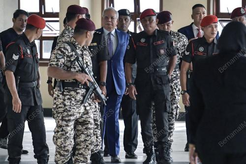 DATUK SERI NAJIB TUN RAZAK