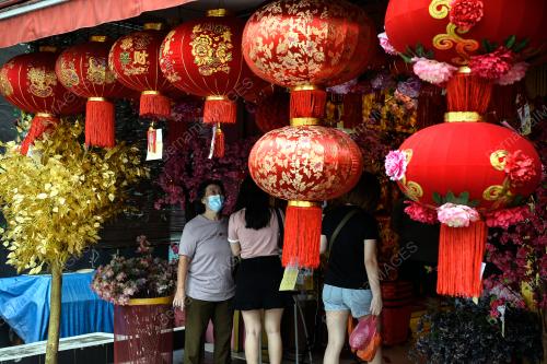TINJAUAN PERSIAPAN TAHUN BARU CINA