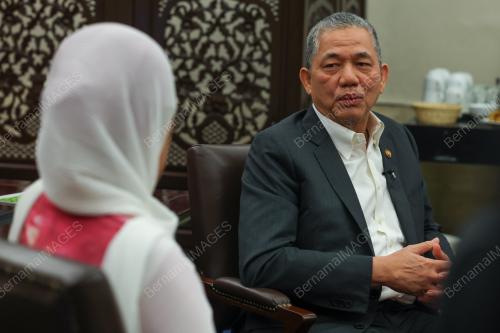 DATUK SERI FADILLAH YUSOF