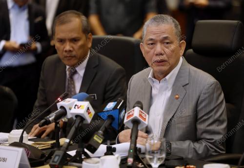 DATUK SERI FADILLAH YUSOF