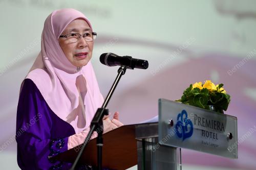 KL13_26032019_HARI_WANITA