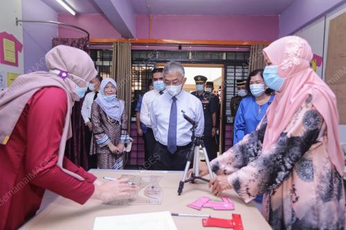 AL SULTAN ABDULLAH RI'AYATUDDIN AL MUSTAFA BILLAH SHAH