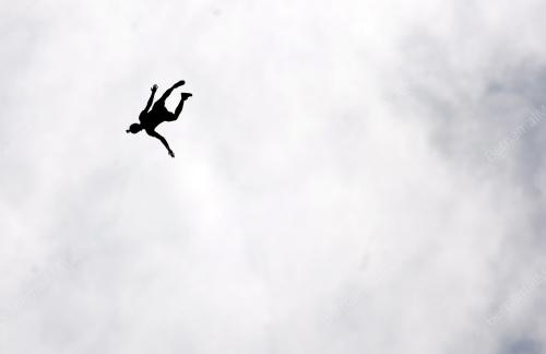 KL13_26092014_BASE_JUMP