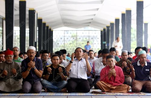 KL13_26122014_SOLAT_HAJAT