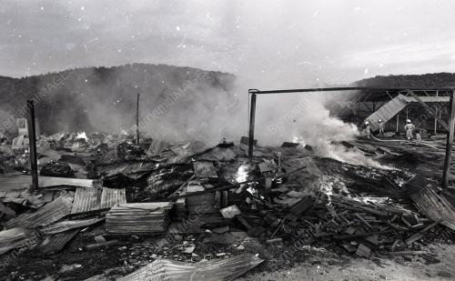 KILANG TERBAKAR