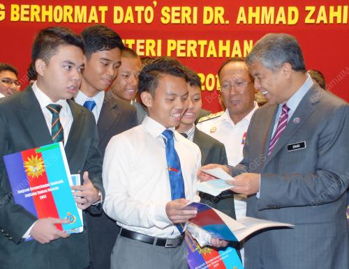KL13_27062012_ANUGERAH_ATM