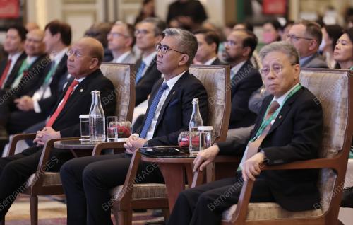 TENGKU DATUK SERI ZAFRUL TENGKU ABDUL AZIZ