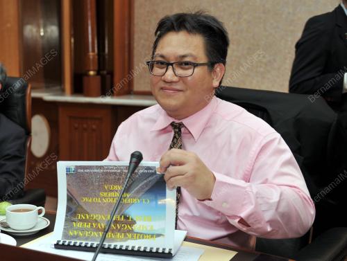 KL13_27102014_PARLIMEN_PAC