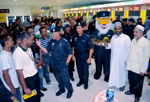 KL13_28032012_POLIS