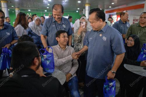 DATUK SERI ALEXANDER NANTA LINGGI