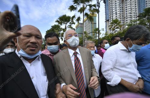 KEPUTUSAN SRC BEKAS PERDANA MENTERI DATUK SERI NAJIB TUN RAZAK