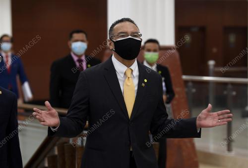 DATUK SERI HISHAMMUDDIN TUN HUSSEIN