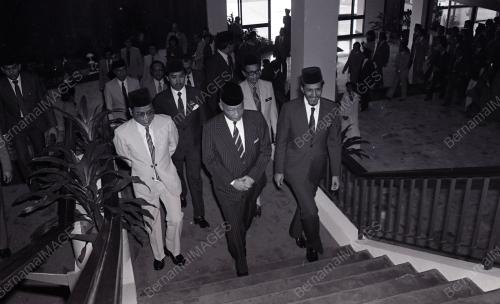 SULTAN AHMAD SHAH AL-MUSTAIN BILLAH