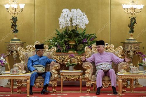 KL13_28112019_AGONG_BN201911279134