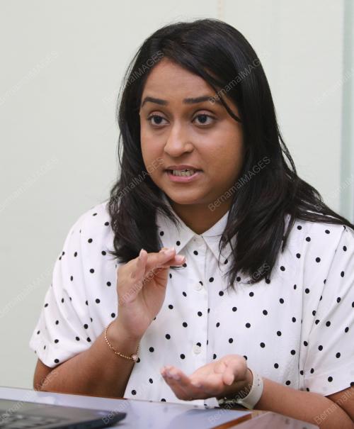 MAALINI RAMALO