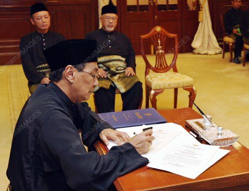 ZAKI TUN AZMI
