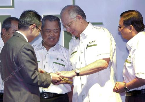 MOHD NAJIB TUN RAZAK