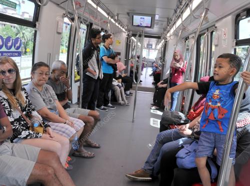 KL13_29122016_TREN_BARU