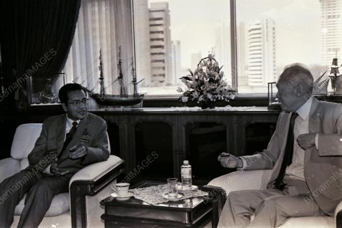 LEE KUAN YEW