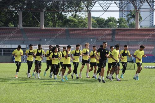 SESI LATIHAN PASUKAN B-23
