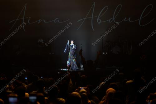 KONSERT JELAJAH AINA ABDUL