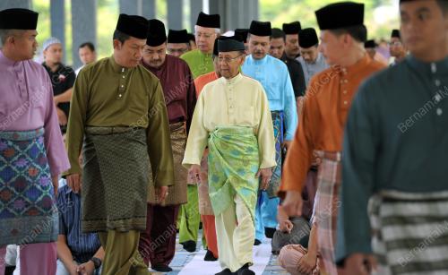 KL13_31052013_AGONG_JUMAAT